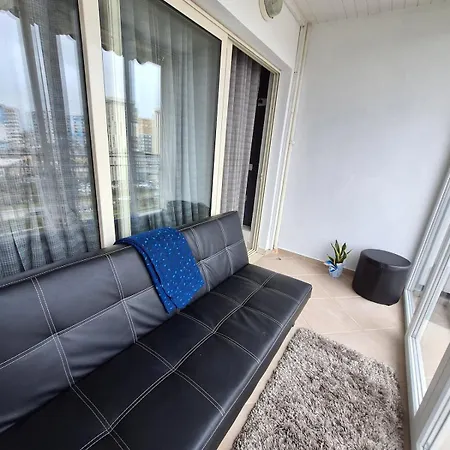 Stylish 1-bedroom * Тирана