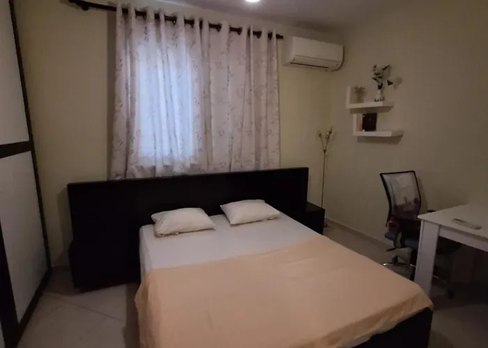 Lejlighed Stylish 1-bedroom